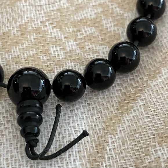 🖤 ONYX BRACELET – 7” EXPANDABLE - Picture 3 of 6